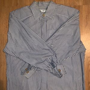 Liz Claiborne 100% Cotton Size:8 Button Down
